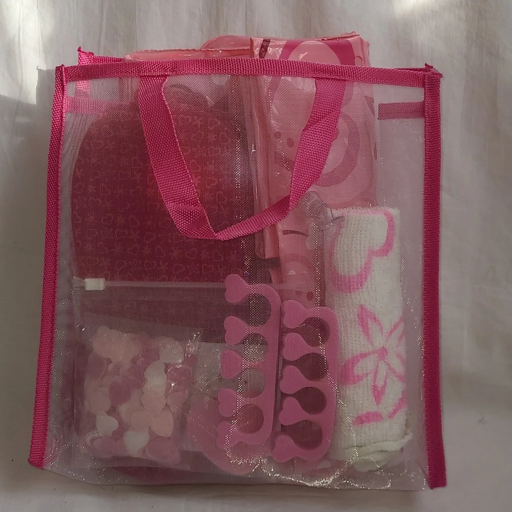 Pretty Pedicure Salon #1733
